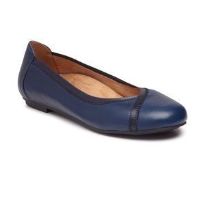 Vionic Carroll Ballet Flat 6.5 W Brand New In Box
